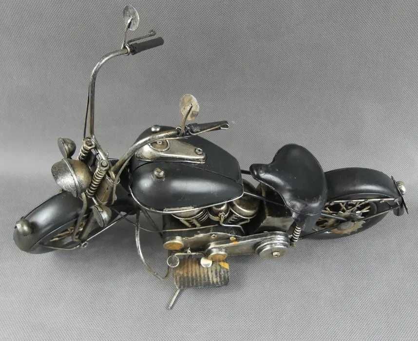 Metalowy MOTOCYKL czarny retro replika pojazd 39 cm motor