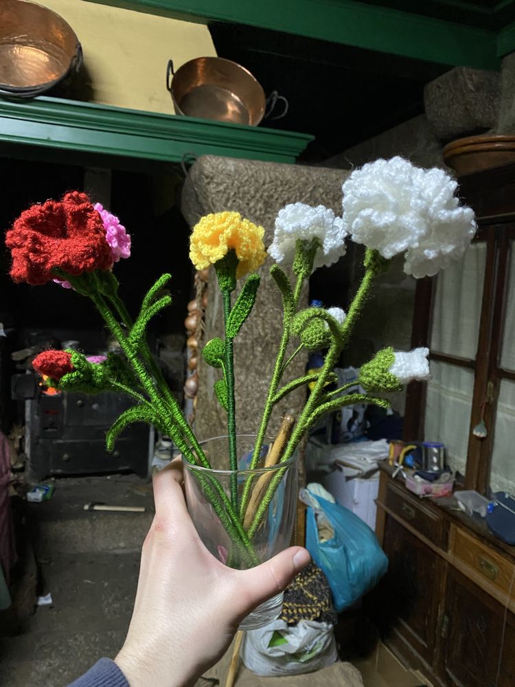 Flores IMORTAIS (em Crochet) -  Uma Prenda Com Significado