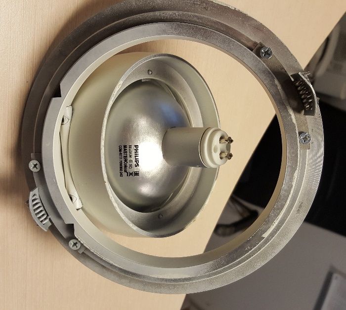 Oprawa sufitowa,Halogen, LAMPA Metahalogen 70W