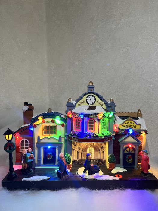 Різдвяна інсталяція "Вокзал" декор новорічний подарунок з підсвіткою