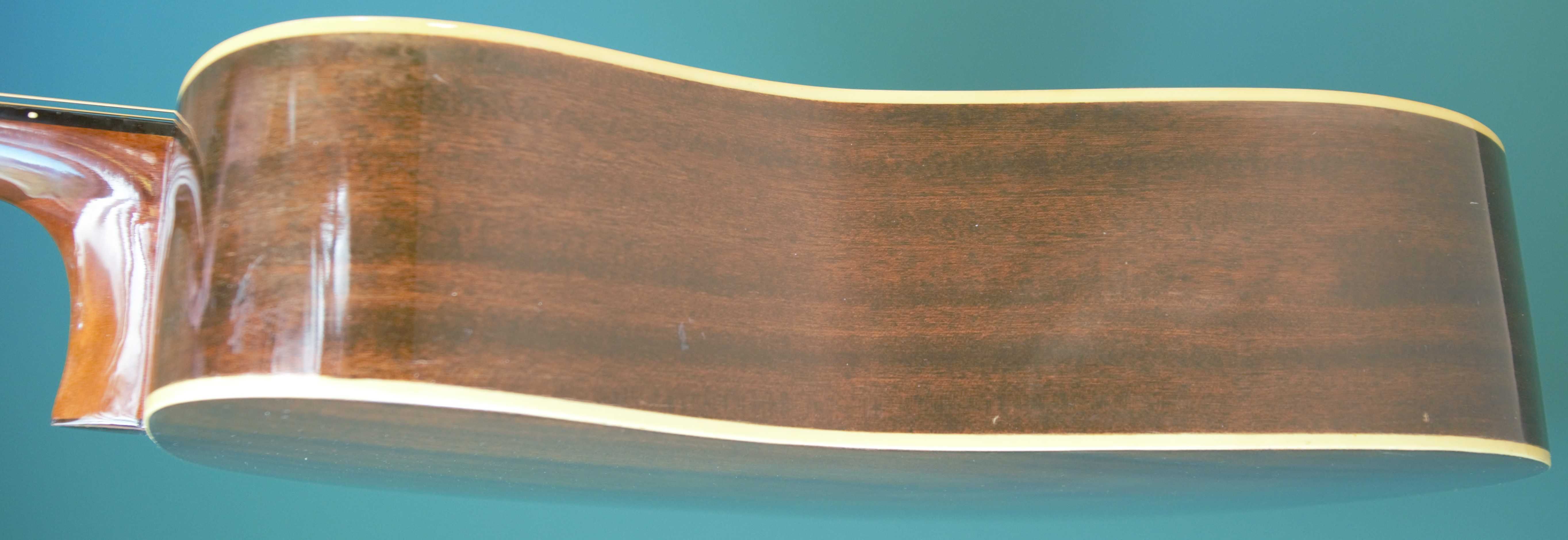 YAMAKI 115 deluxe 1973 dreadnought