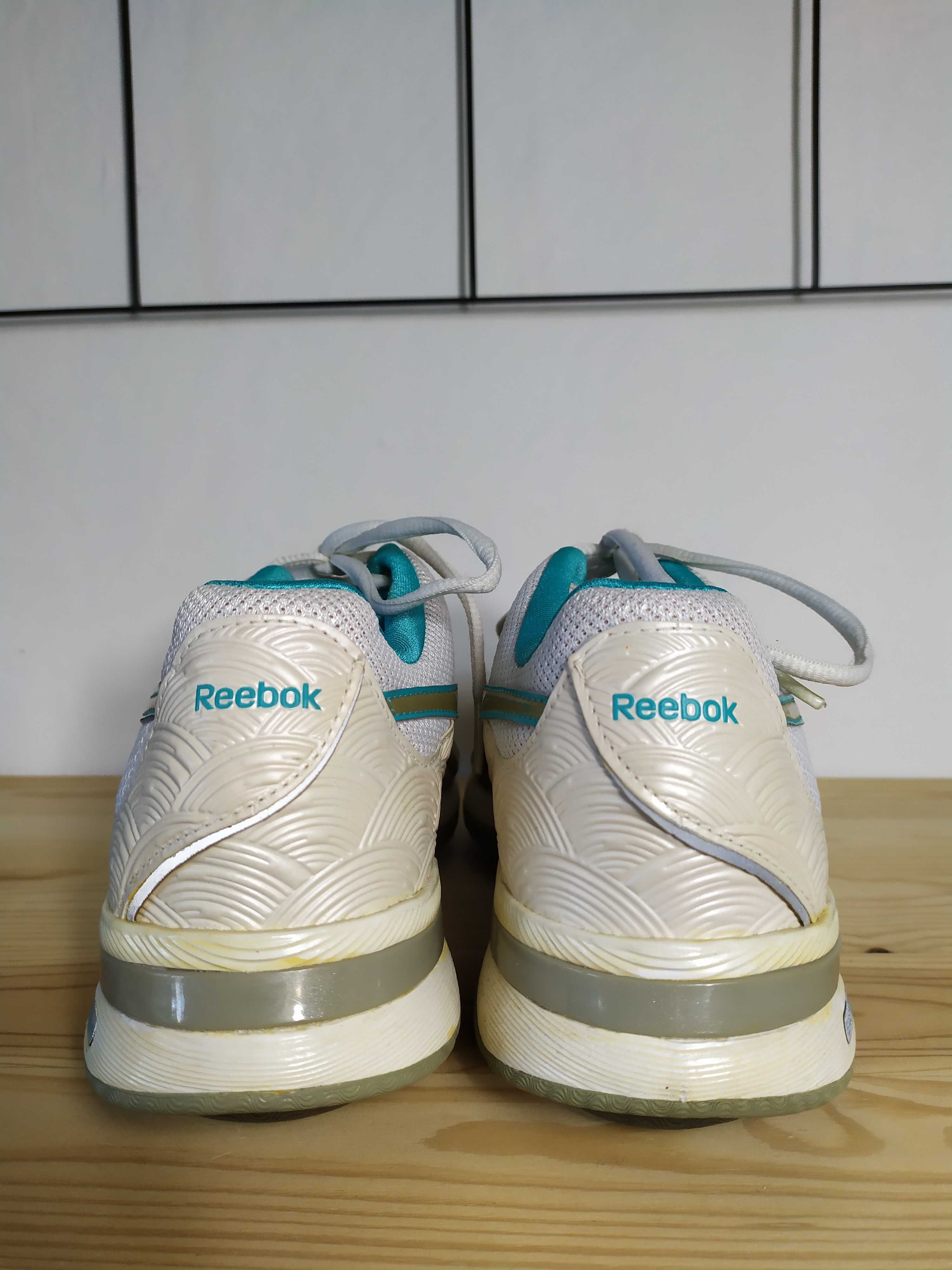 Reebok Easytone Sneakersy / adidasy / buty do biegania Białe 38
