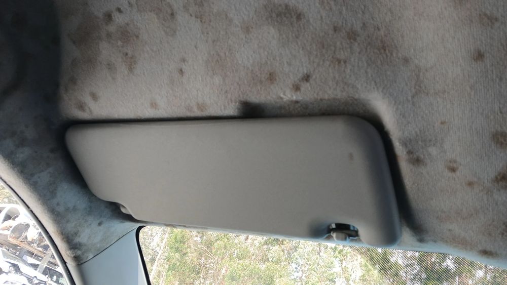 Pála de sol esquerda SUZUKI Vitara (LY)