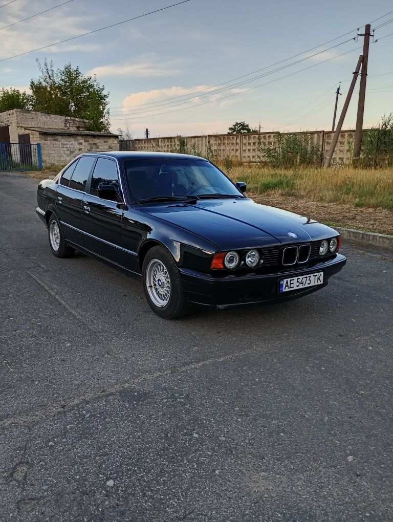 БМВ е34  Bmw e34