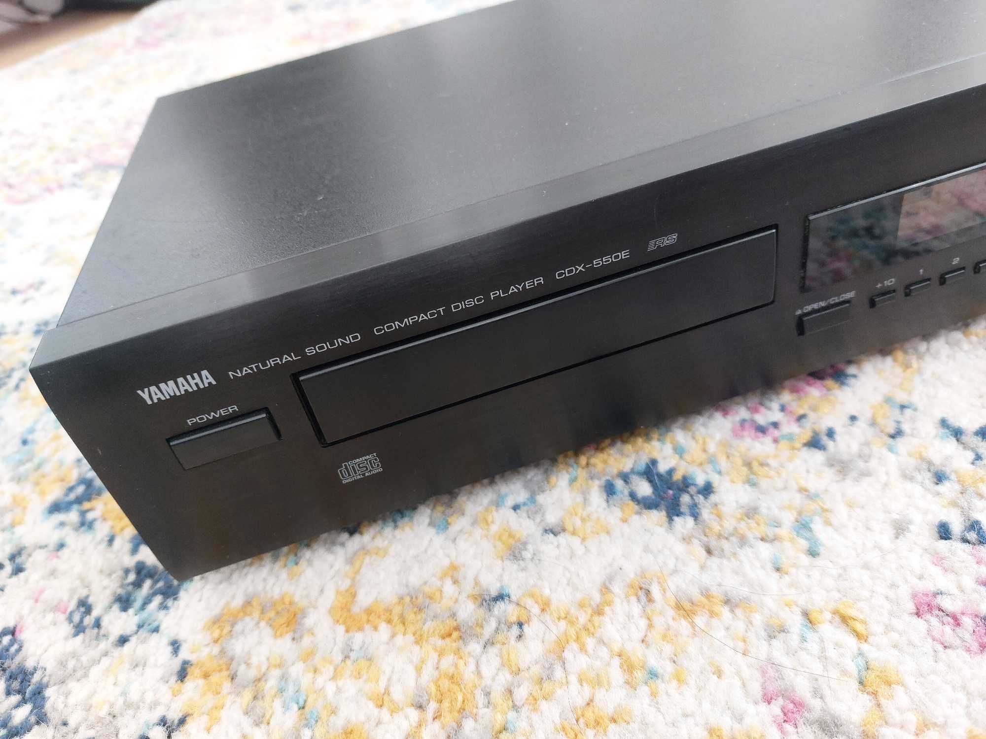 YAMAHA CDX-550E odtwarzacz cd