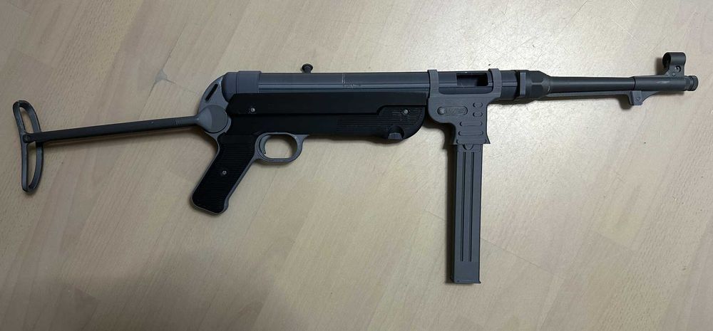 Іграшкова модель MP40 Submachine Gun 9mm Caliber (1:1)