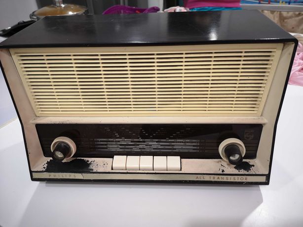 Rádio antigo Philips colecção