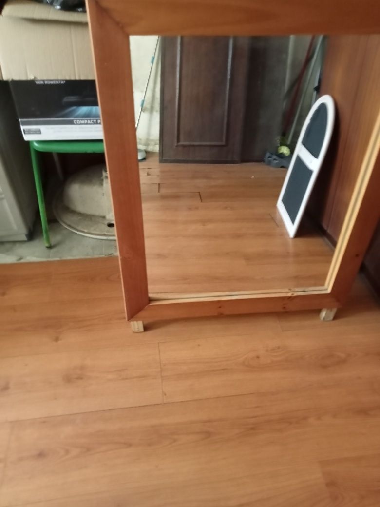 Espelho para quarto ou sala.