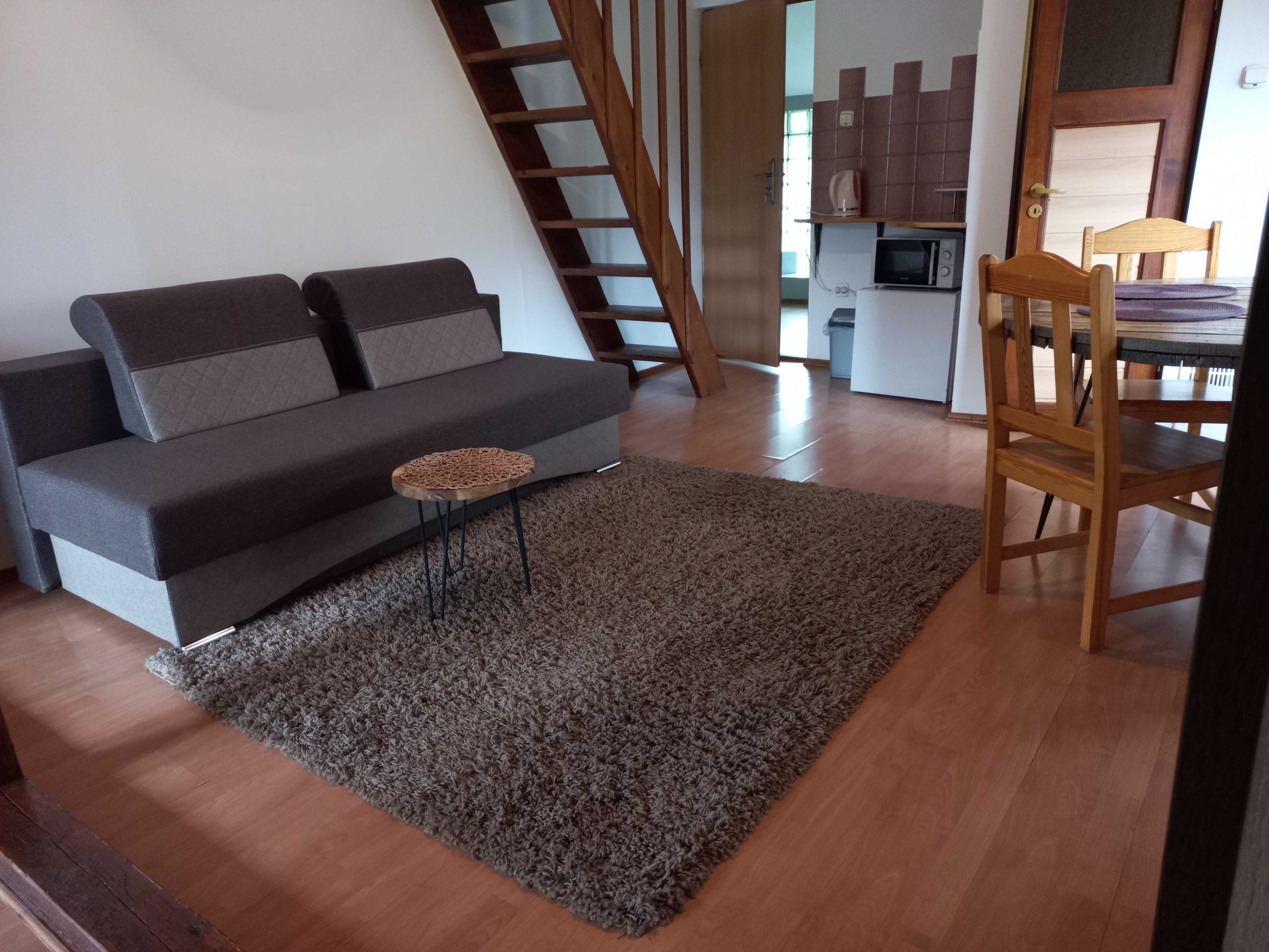 Pokoje z widokami na góry 
Szczawnica Ul.Główna 206