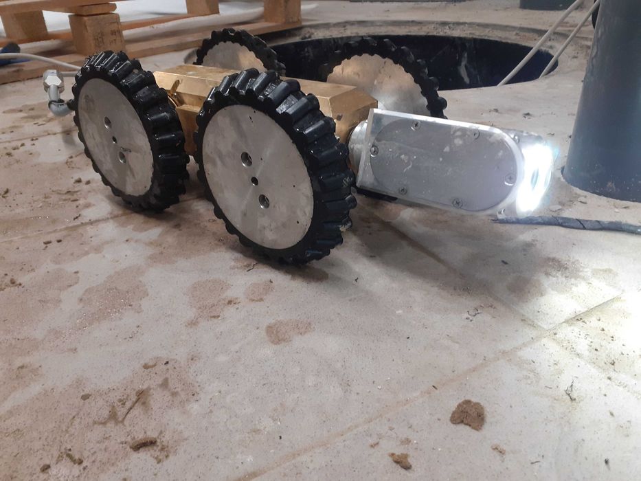 Pogotowie Kanalizacyjne- Ciśnieniowe udrażnianie kanalizacji WUKO