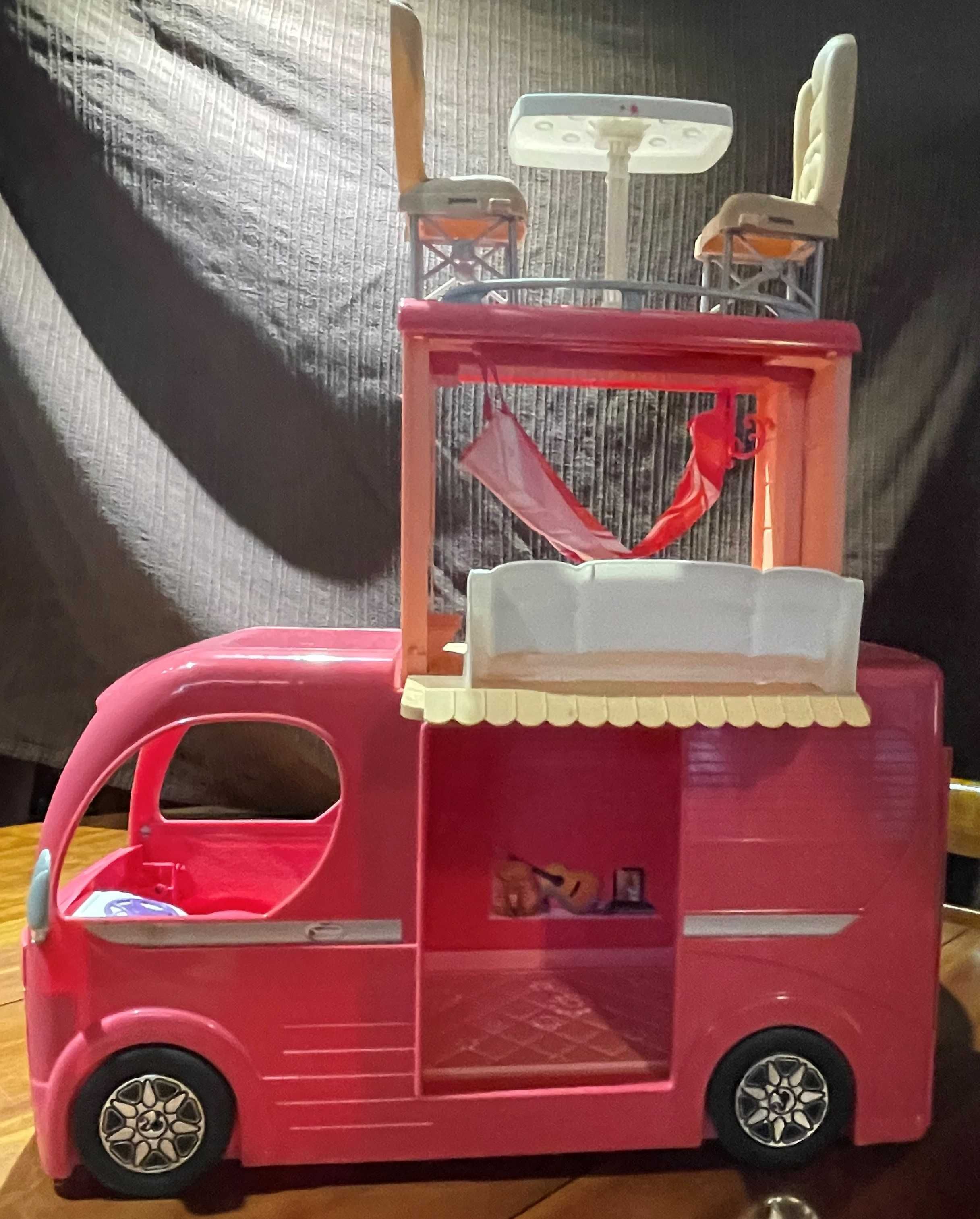 Autocaravana Barbie