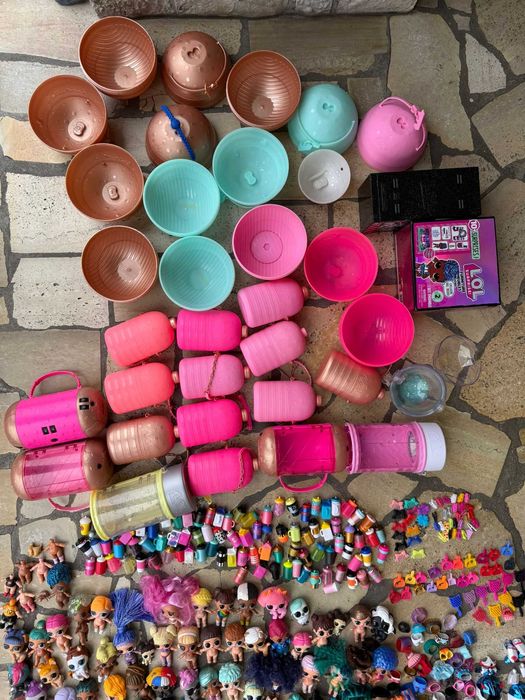 Zamienię na Klocki Lego Ogromny Zestaw Lol Surprise Ponad 90 lalek