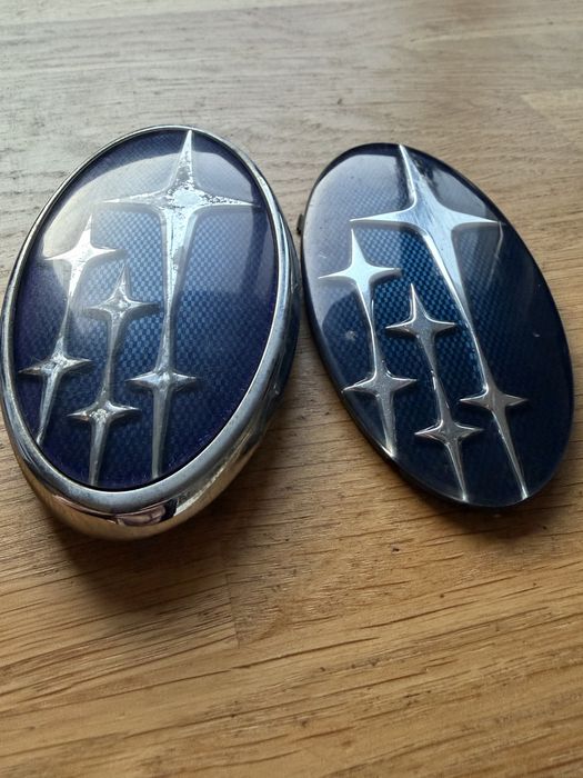 Emblemat Subaru - logo - front i tył, komplet Forester SG