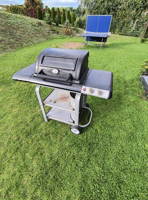 Grill gazowy. Stan dobry