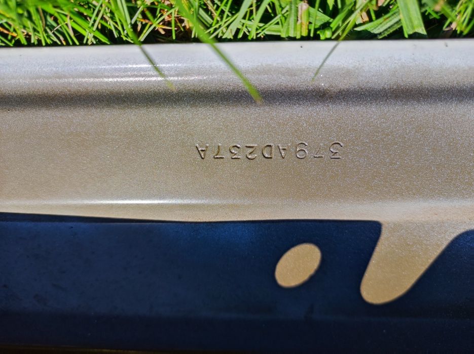 błotnik przedni lewy Jeep Wrangler JK JKU III 06-18 Unlimited PW7