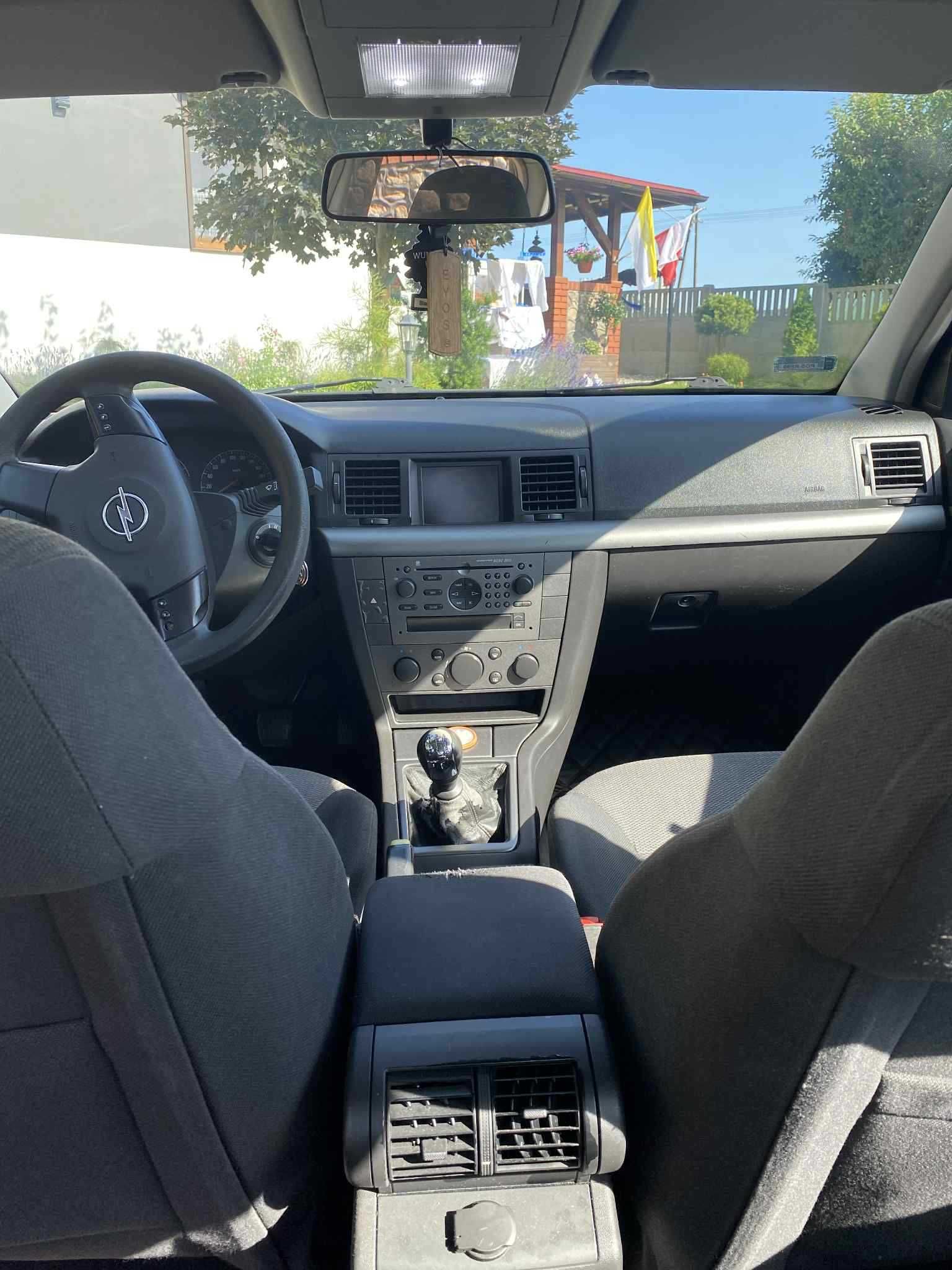 Opel Vectra C 2.2 DTI