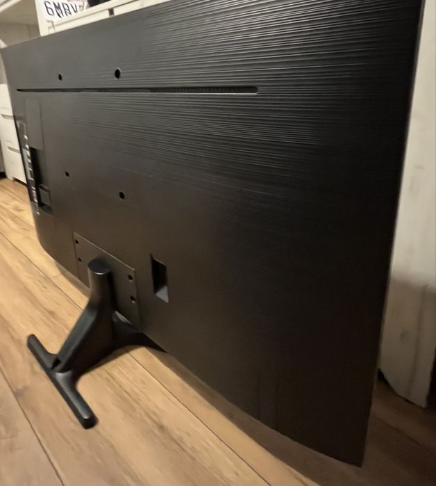 Telewizor 43 cale Samsung UE43NU7472U