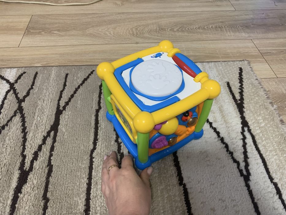 Іграшка ковчег та розвиваючий кубик