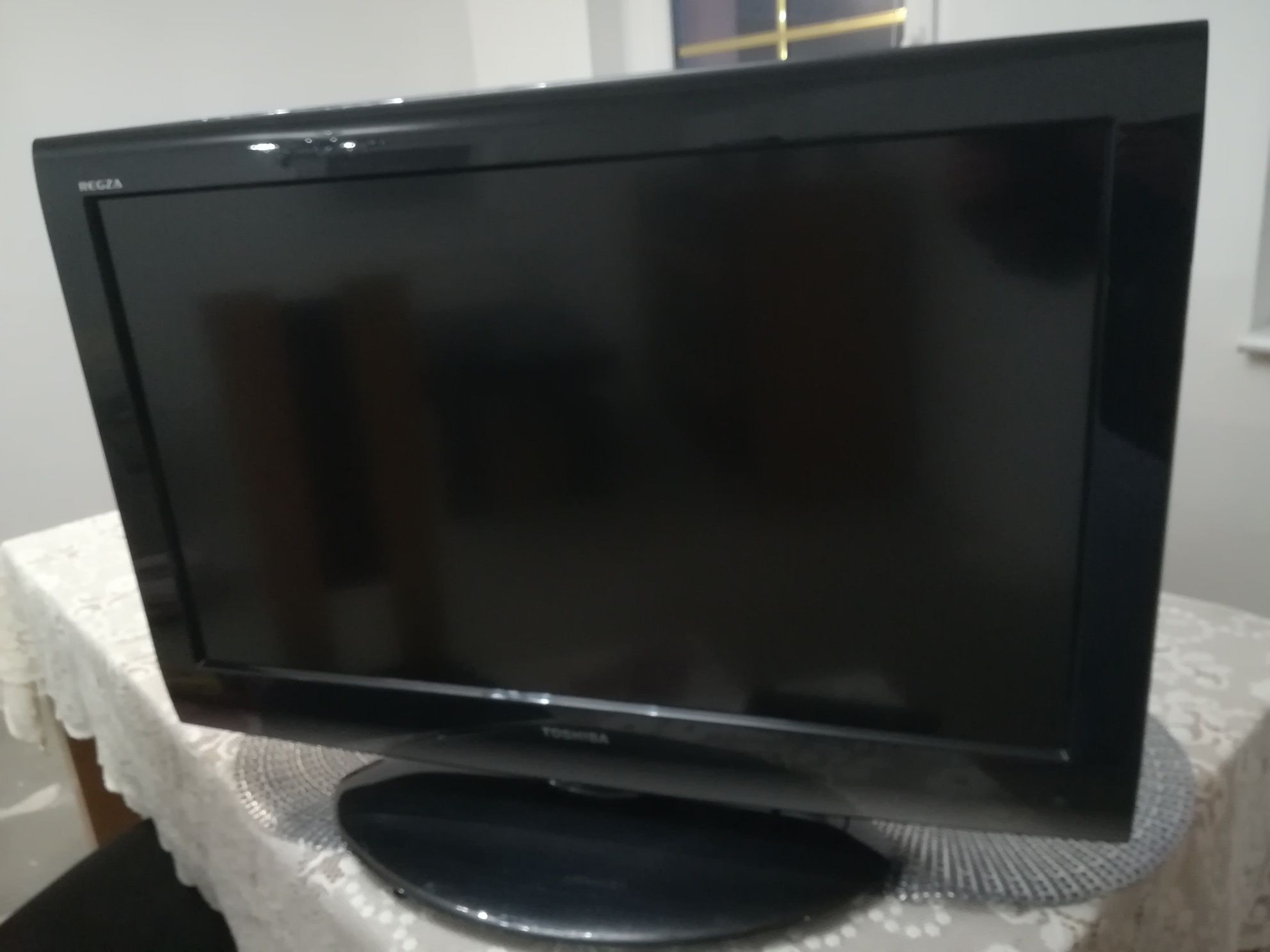 Sprzedam tv Toshiba Regza lcd