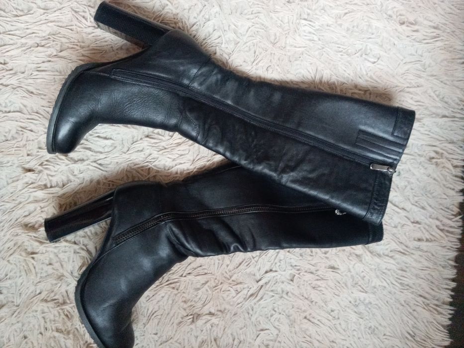 Натуральні шкіряні чорні високий каблук високі чобітки сапоги чоботи