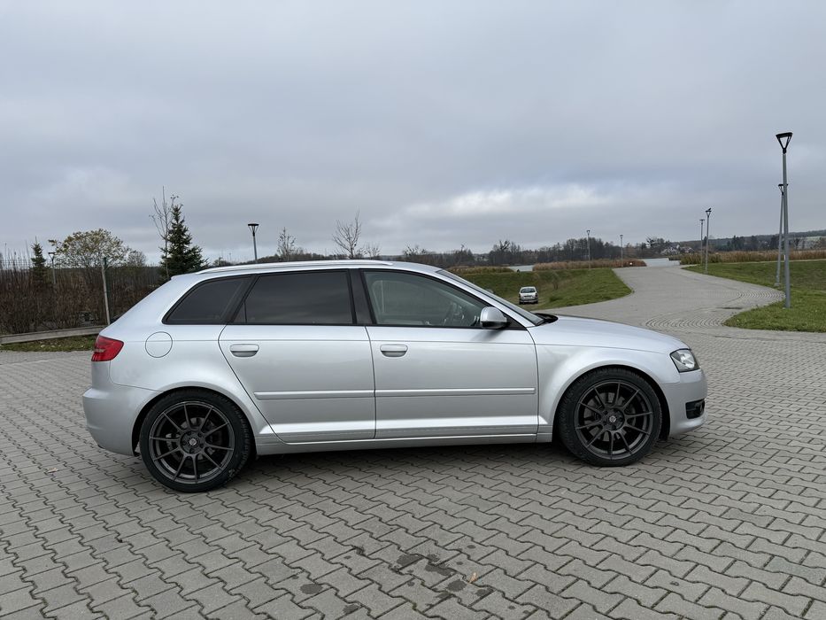 Audi a3 8p 1.8T QUATTRO Bi-ksenon niski przebieg