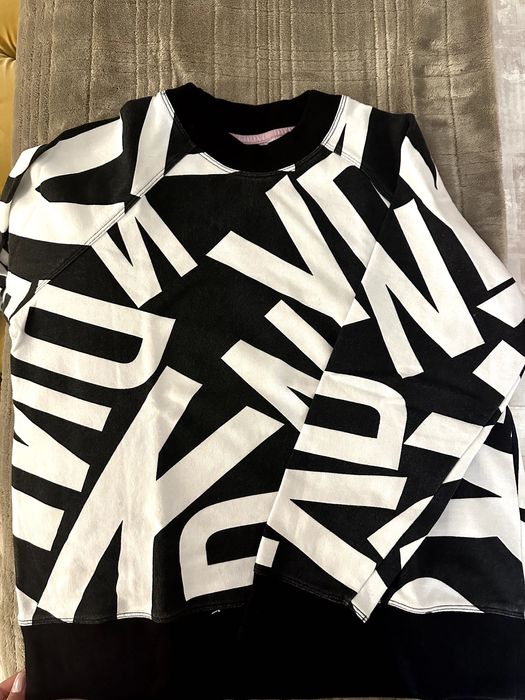 Sweter z długim rękawem marki DKNY