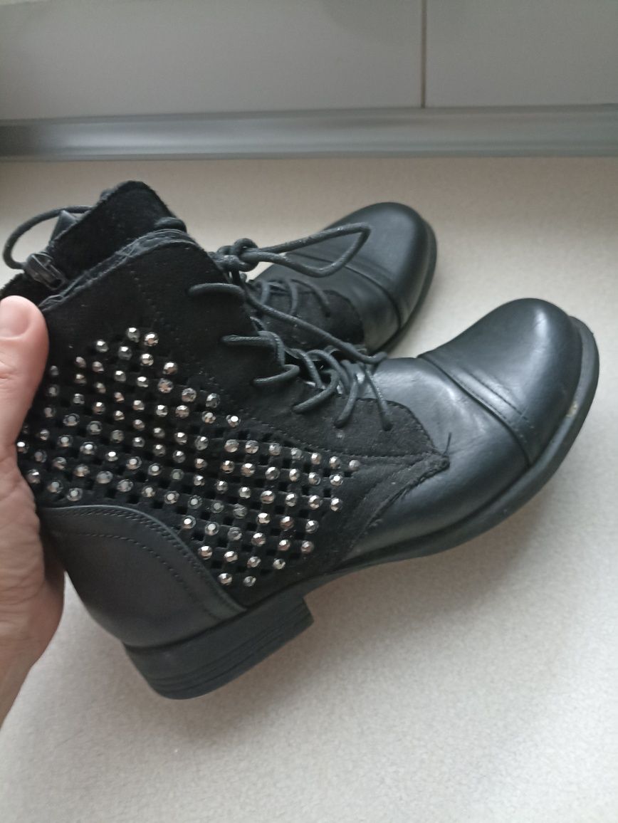 Buty botki DeeZee czarne sztyblety 37