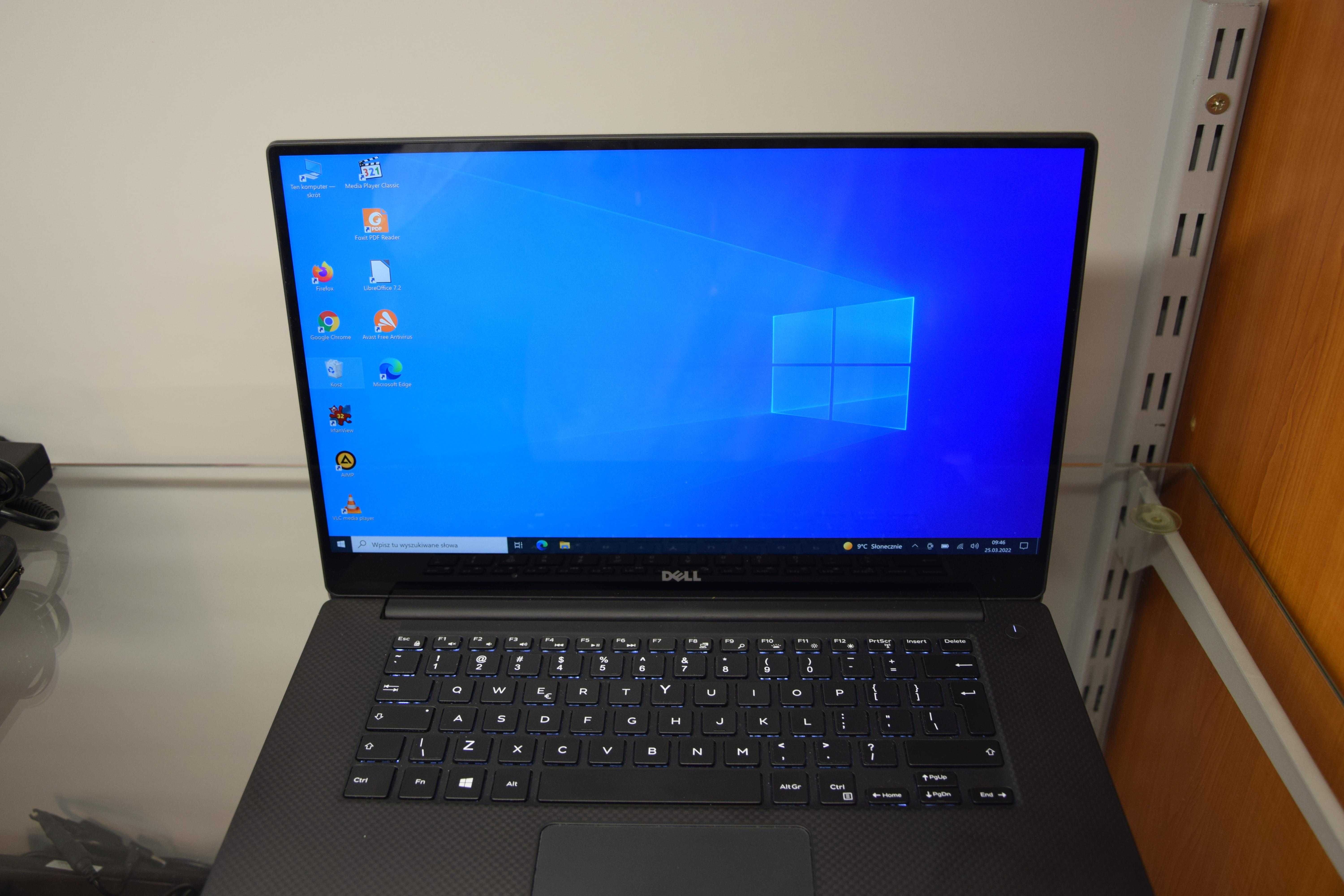 DELL PRECISION 5520 I7 16 GB RAM 512 GB SSD 4K Dotyk W10P LapCenter.pl