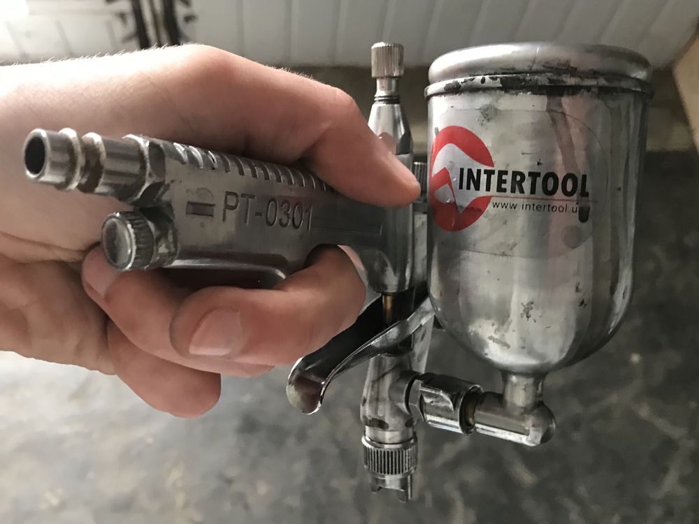 Компресор Vulkan IBL 24B + розпилювач Intertool mini 0.5mm