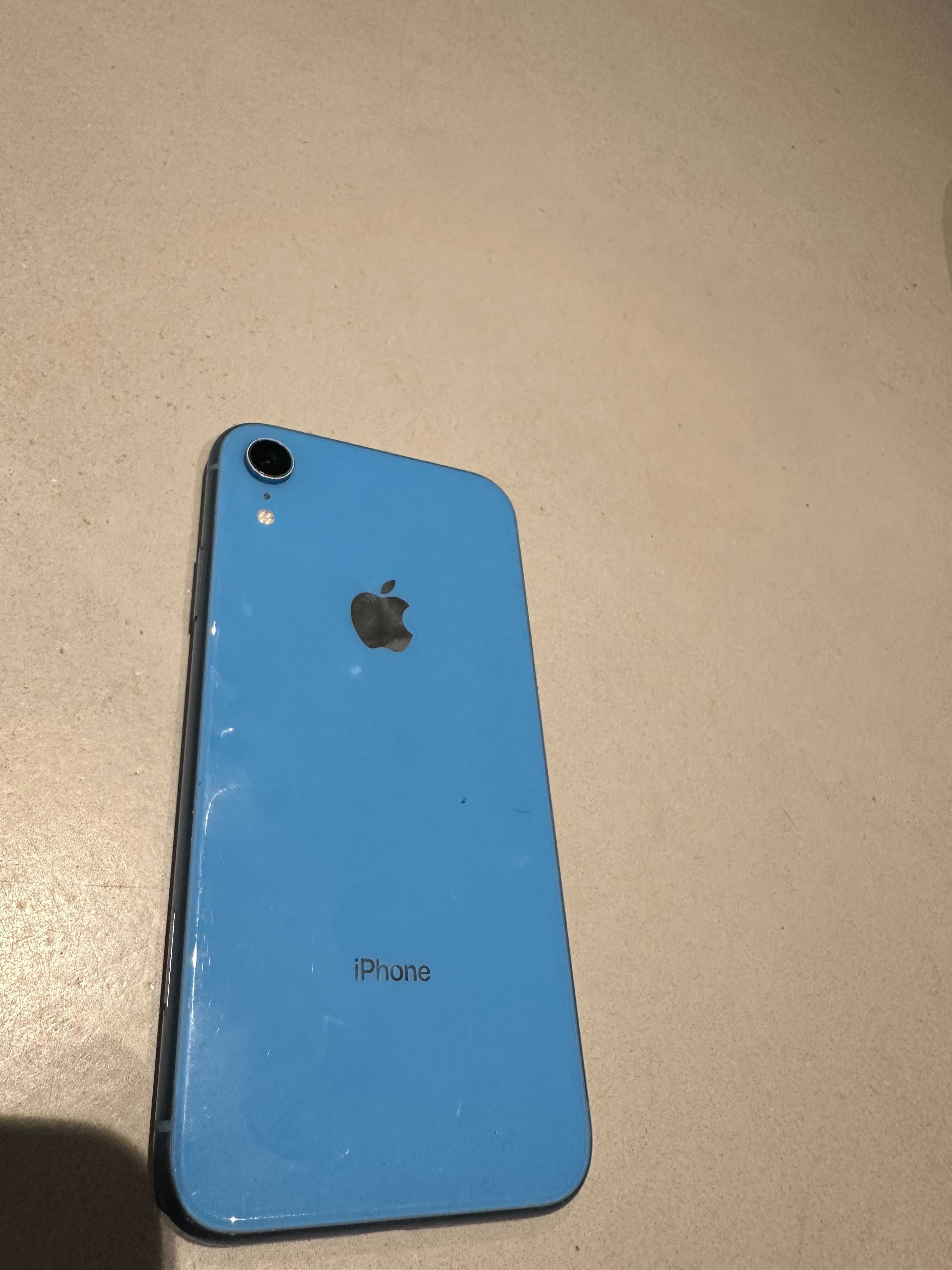 iPhone XR 64 GB- uszkodzony