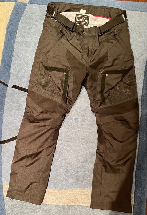 Calças moto Lovo