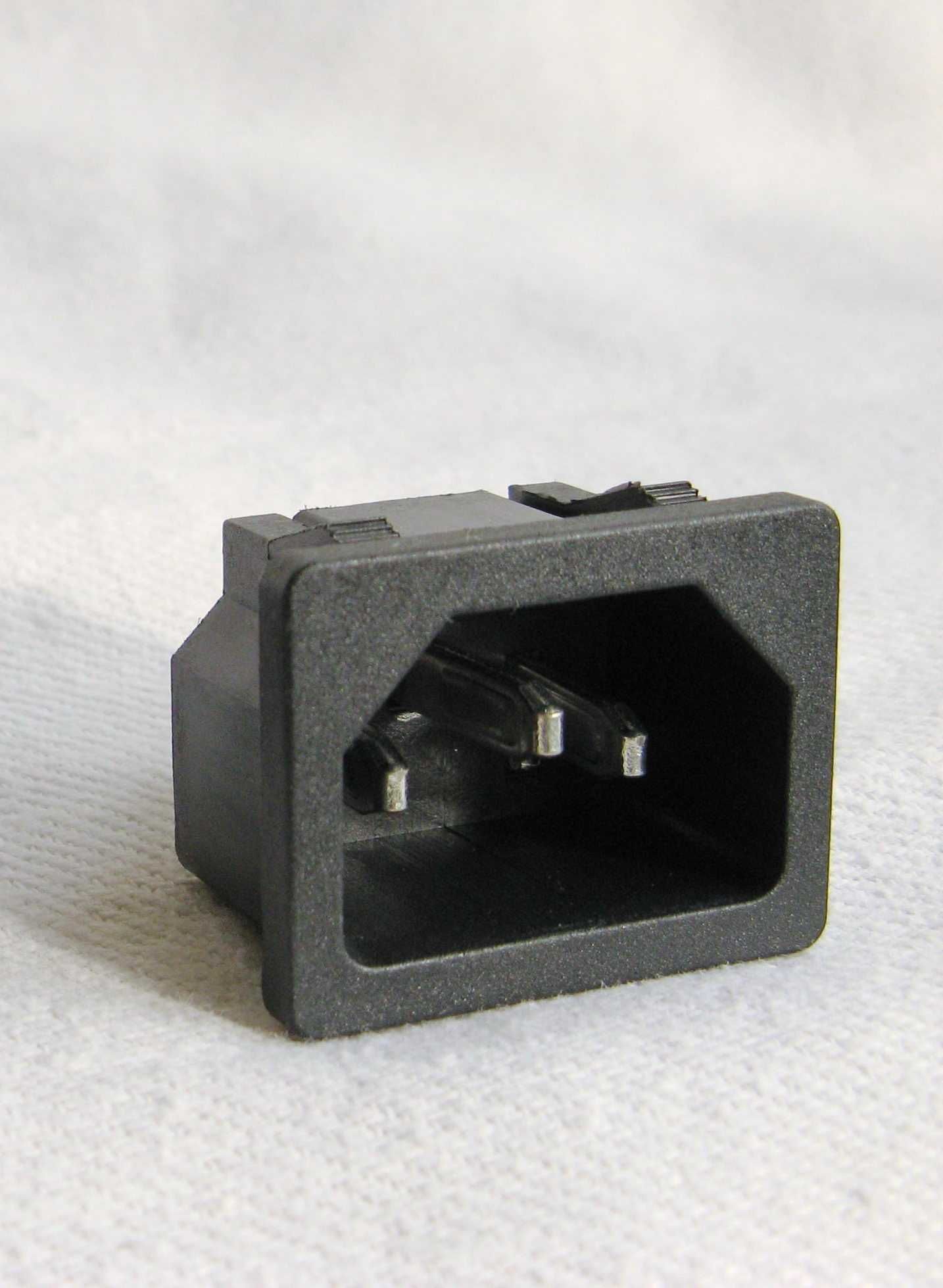 Разъём сетевой IEC 320 С14 С8 Гнездо питания