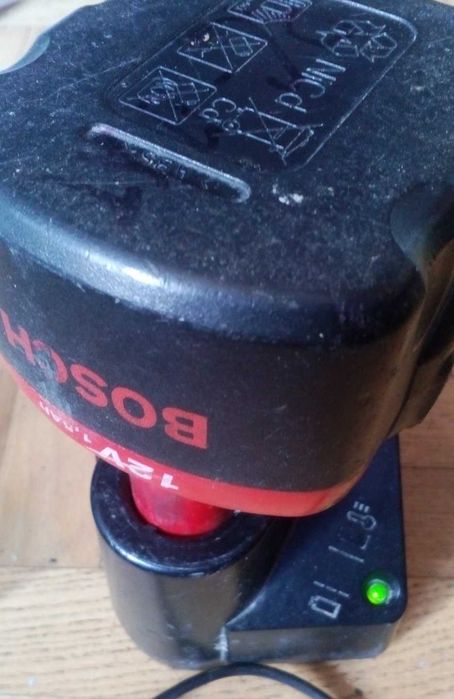 набор bosch gsr 12v шуруповерт дрель фонарь bosch gli 12v