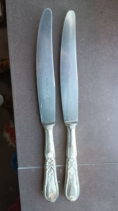 Posrebrzane sztućce Kruppa oraz Wellnera .