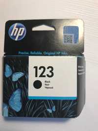 Картридж HP 123 Black (F6V17AE)     В наявності 3 шт,