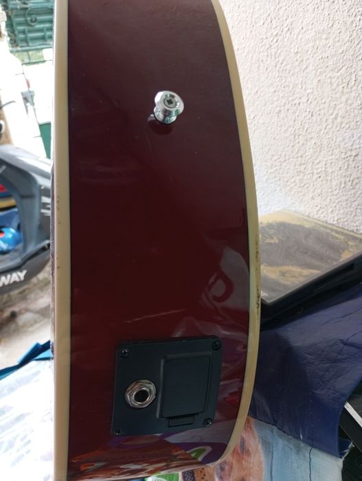 Guitarra nova Gomes semiacustica