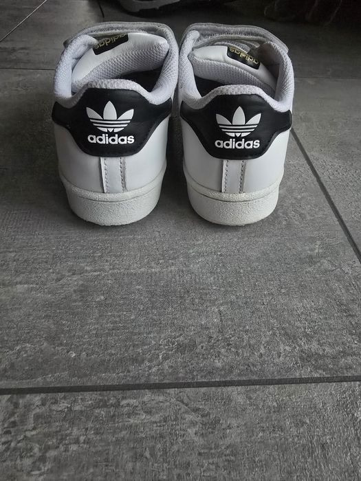Adidas Superstar dla dzieci rozmiar 32
