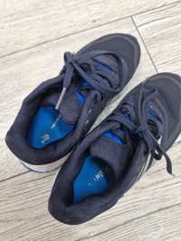 Buty sportowe adidas 28