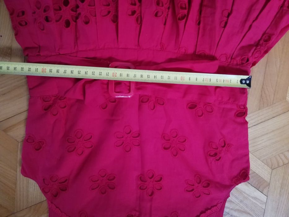 Sukienka czerwona na 10 lat 140 cm wzrostu