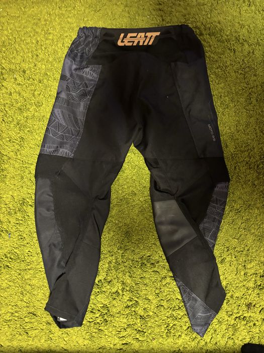 Кроссовый костюм Leatt