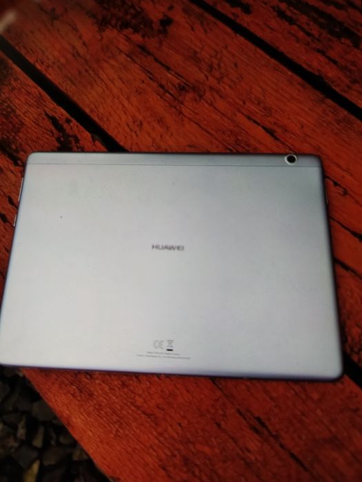 Планшет Huawei media pad t 3 10