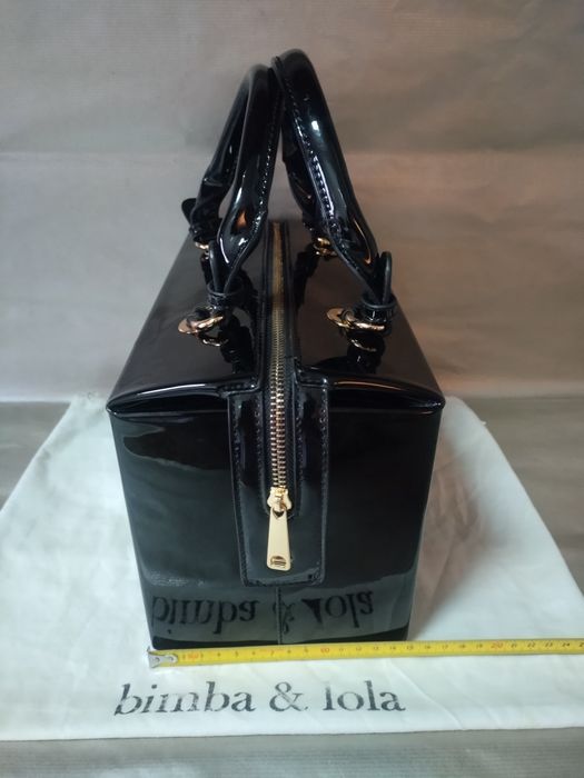 Carteira senhora com oferta cinto metálico