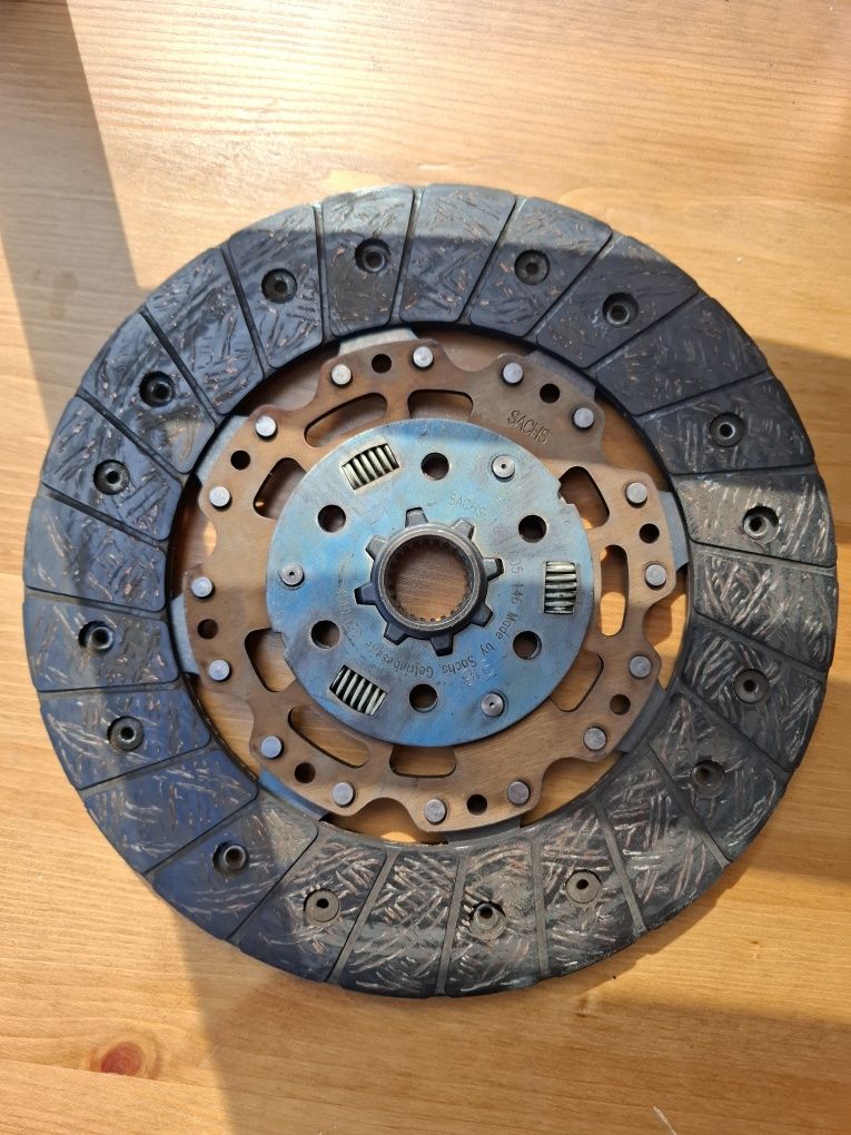 SACHS PASSAT CC 2.0 TDI Zestaw sprzęgła - tarcza, docisk, wysprzeglik