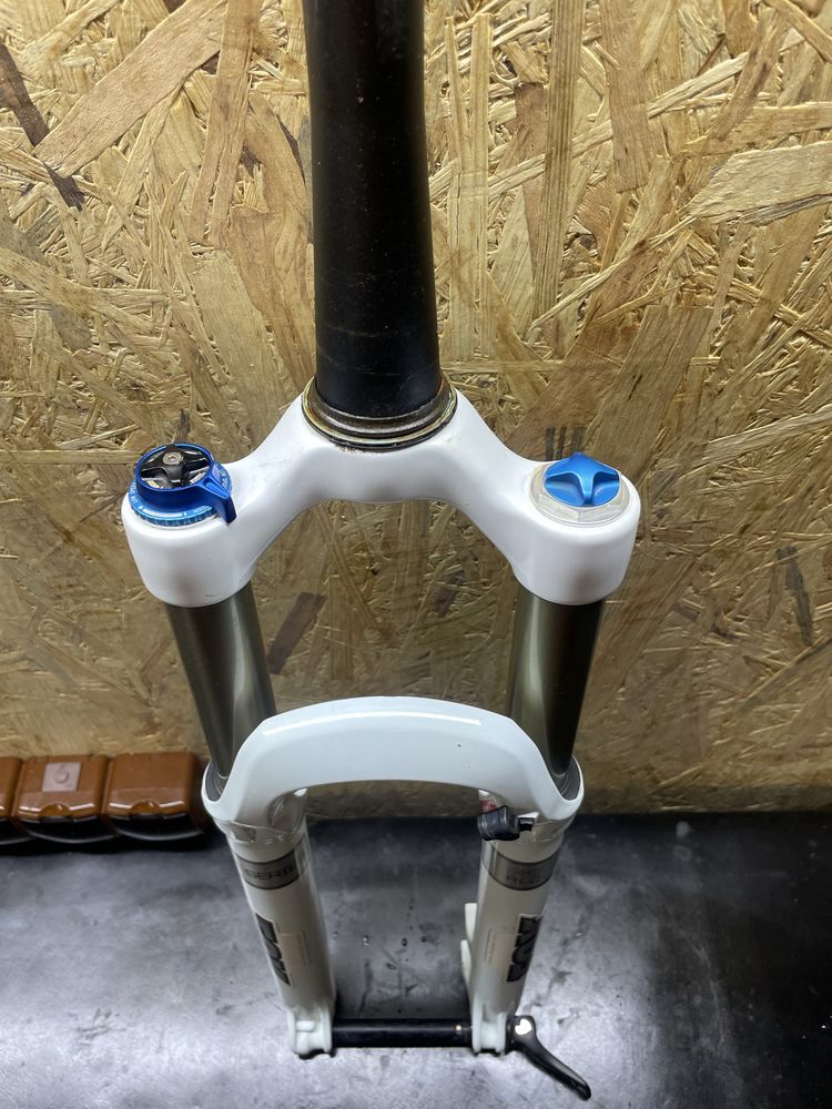 Amortyzator Fox 32 f series rlc 130mm