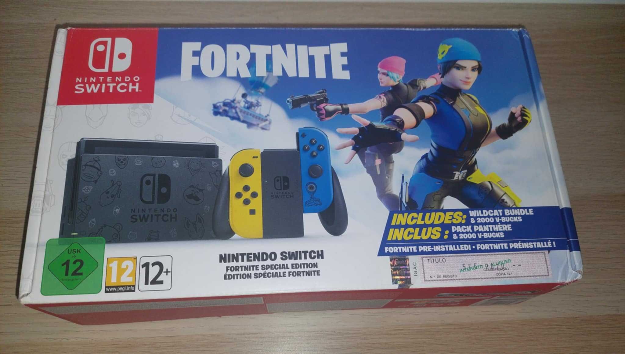 Nintendo Switch Edição Fortnite Na caixa  e Acessórios Originais