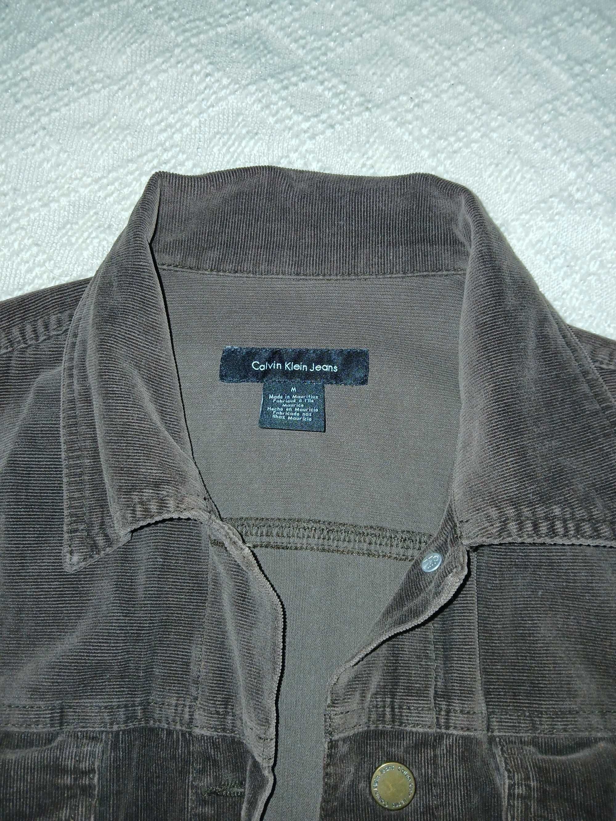 Calvin Klein куртка р. 38
