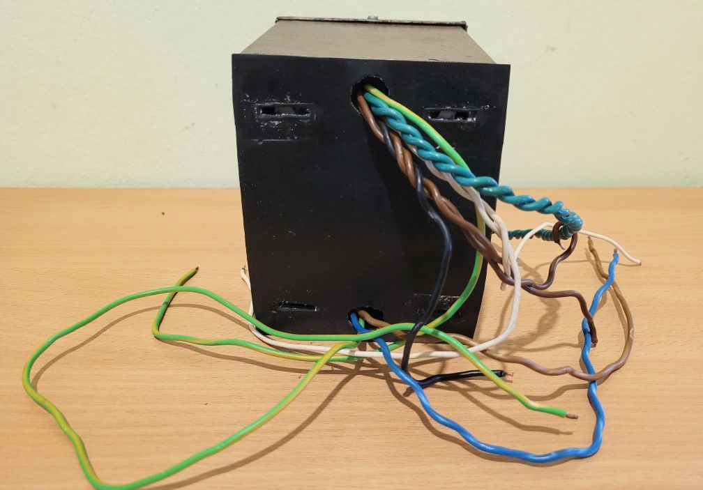 Transformator sieciowy do wzmacniacza lampowego  moc 250W