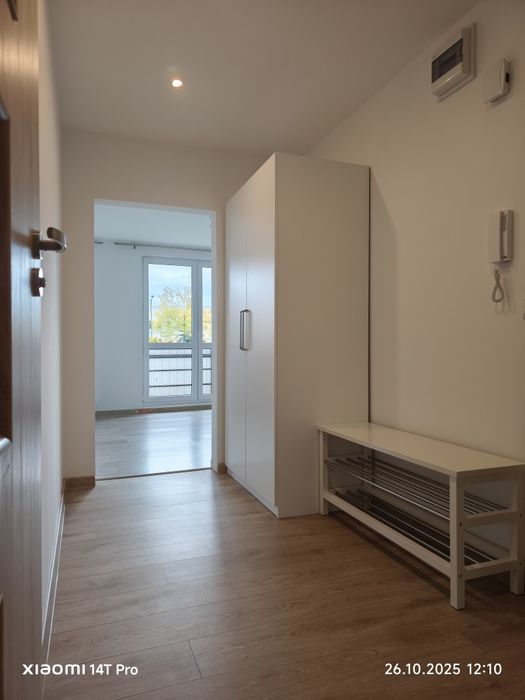 Ławka z półkami na buty Ikea TJUSIG