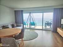 Apartamento T0 - Duplex na 1º linha da praia