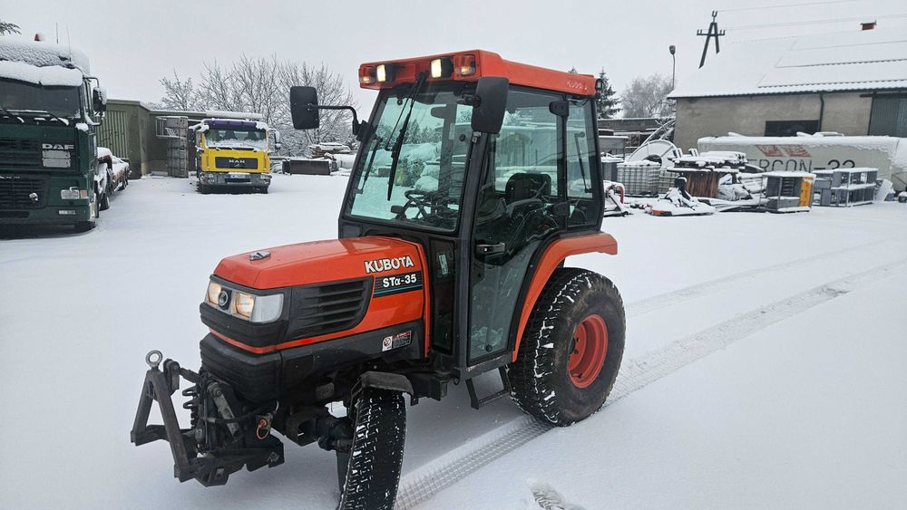 Minitraktor KUBOTA STa 35 4x4 HST 35KM idealny